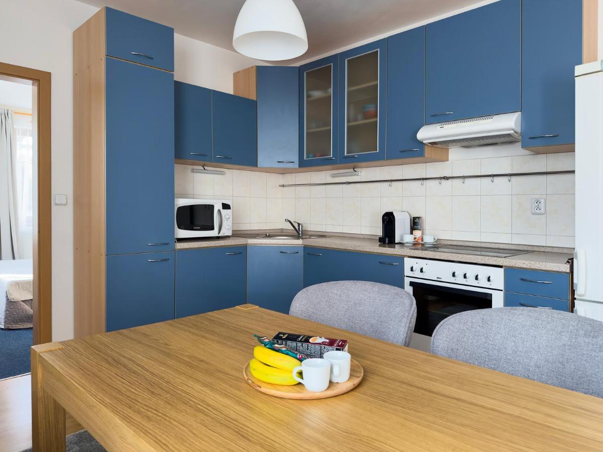Apartman Mila Eterna II ロキトニツェ・ナト・イゼロウ エクステリア 写真