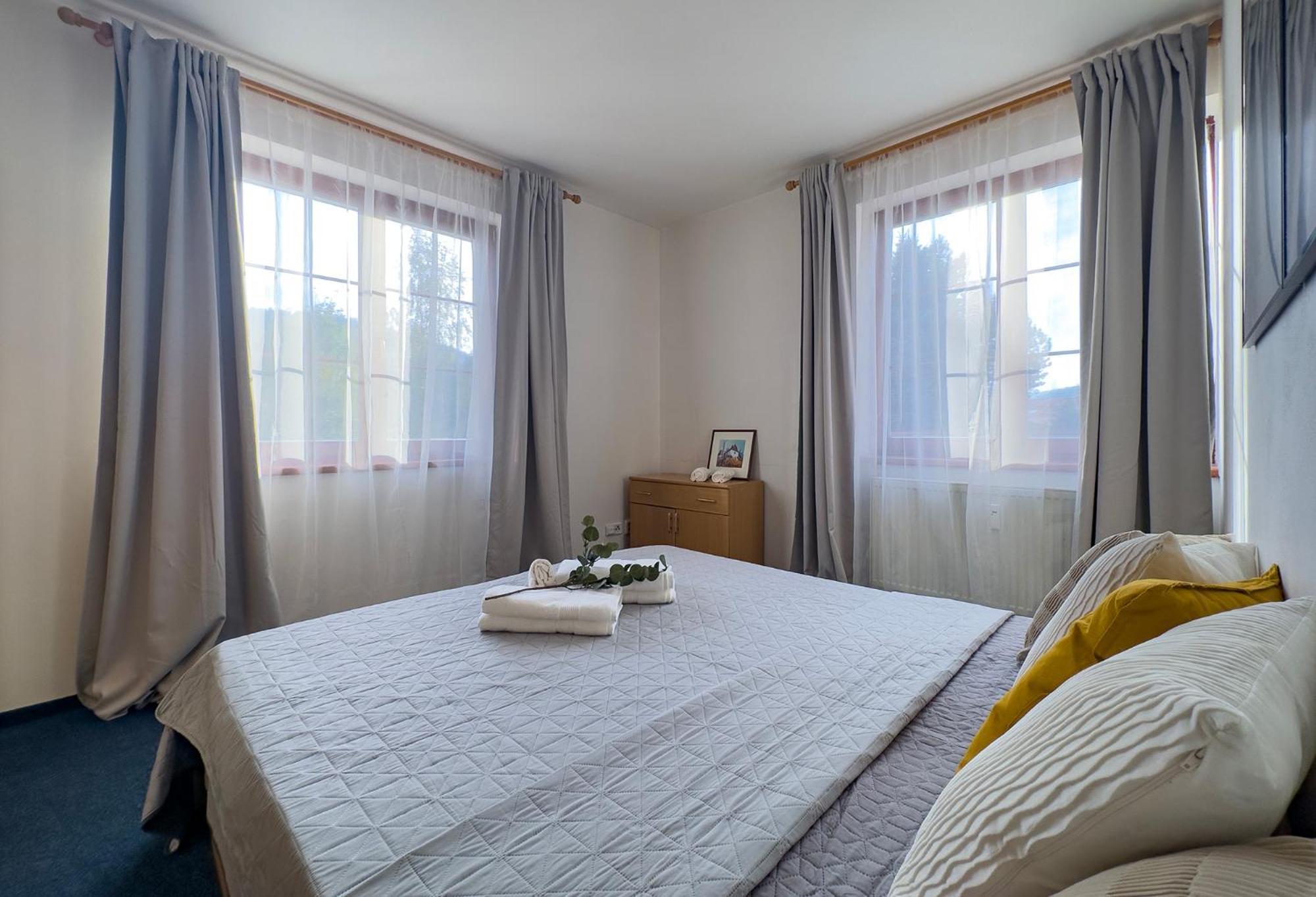 Apartman Mila Eterna II ロキトニツェ・ナト・イゼロウ エクステリア 写真